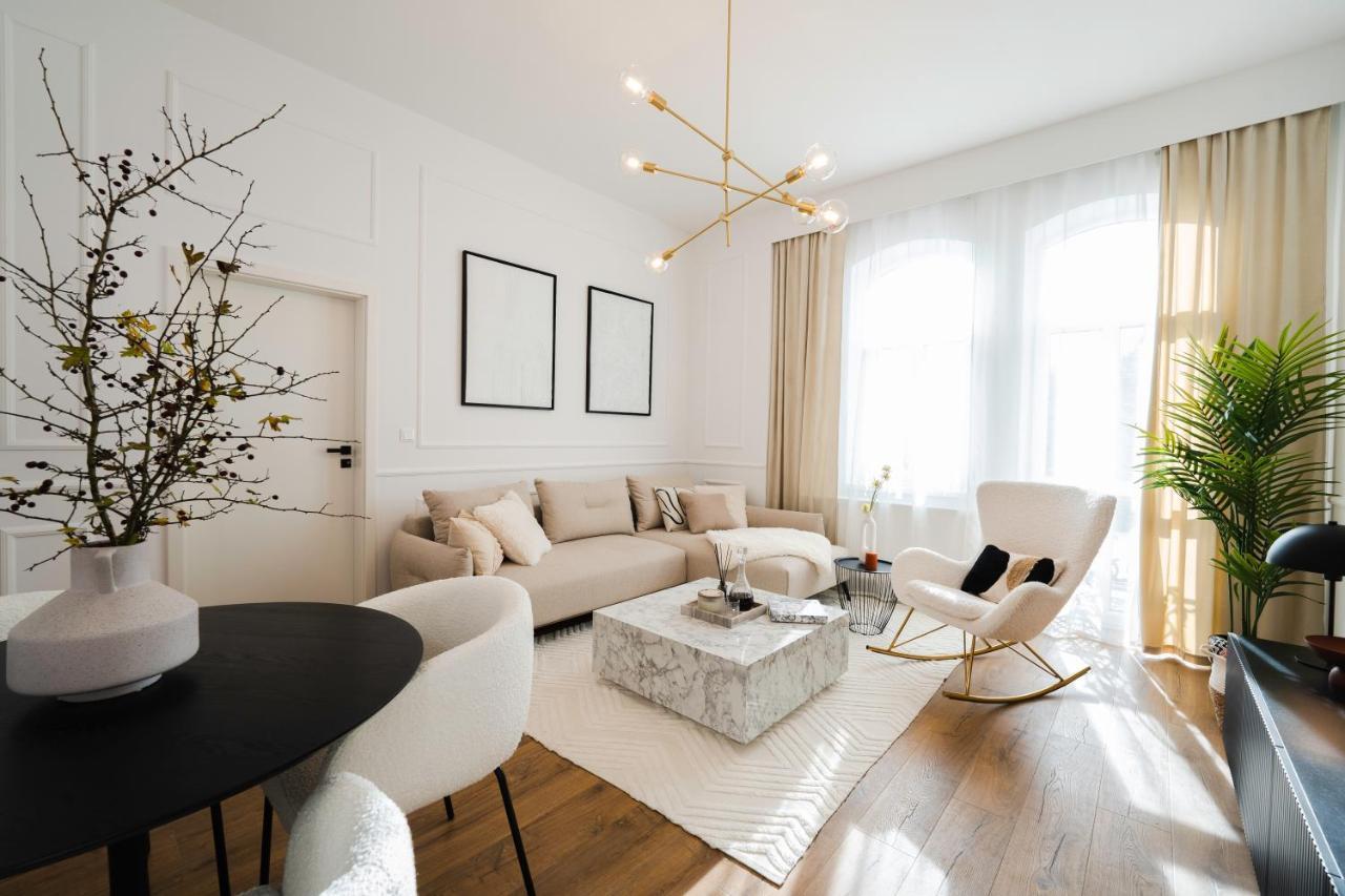 Artelier - Trencianske Teplice Apartment Luaran gambar
